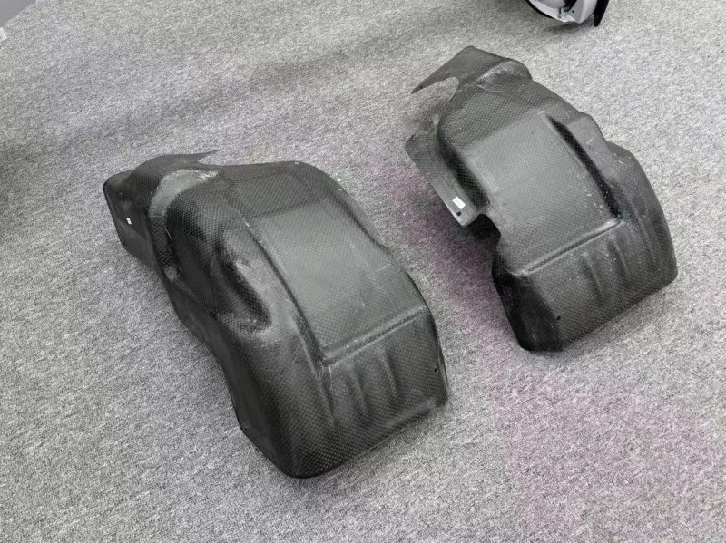 High Quality Fast Delivery Whole Sale Price Prepreg Dry Carbon Fiber RYF Rear Bumper for  720S